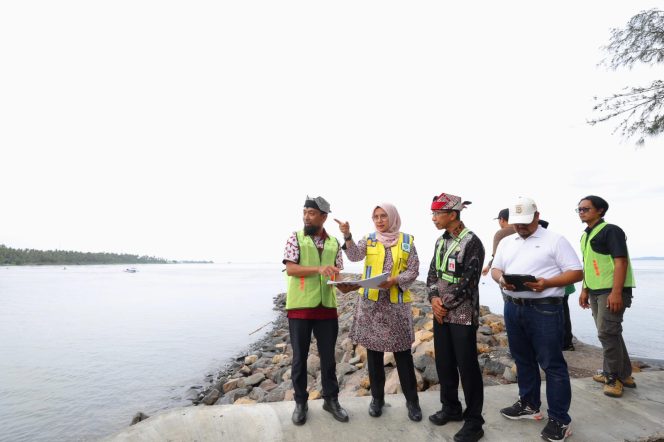 
					Libur Lebaran, Bupati Ipuk Intruksikan OPD Fasilitasi Kelancaran Pemudik dan Wisatawan