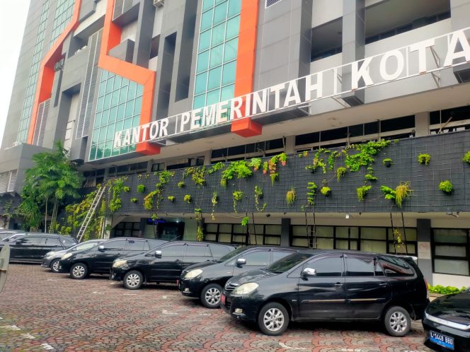 
					Pemkot Surabaya Terbitkan SE Larangan Kendaraan Dinas Dipakai Mudik Lebaran dan Nyepi
