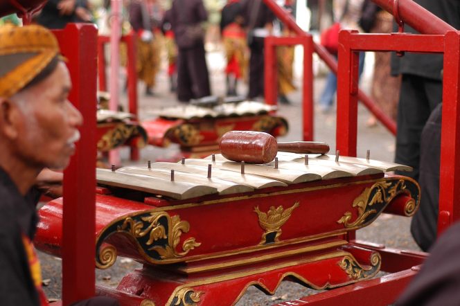 
					GAMELAN: HARMONI BUDAYA NUSANTARA YANG MENDUNIA