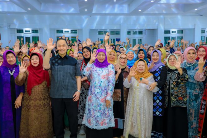 
					Lewat Talent DNA, Khofifah Harapkan Kader Muslimat NU Jadi Motor Organisasi yang Adaptif, Dinamis dan Profesional