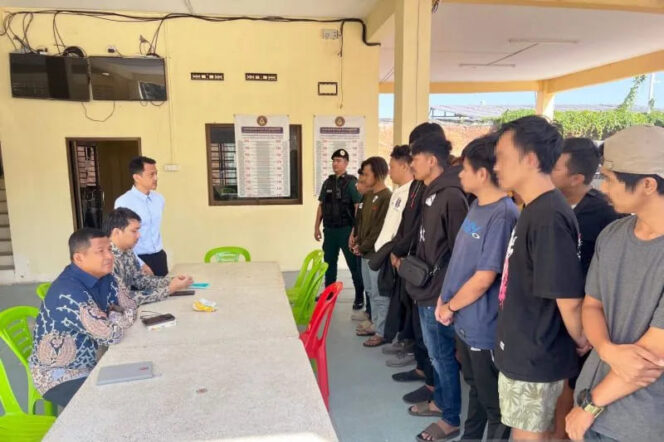 
					KBRI Phnom Penh Perkuat Perlindungan WNI