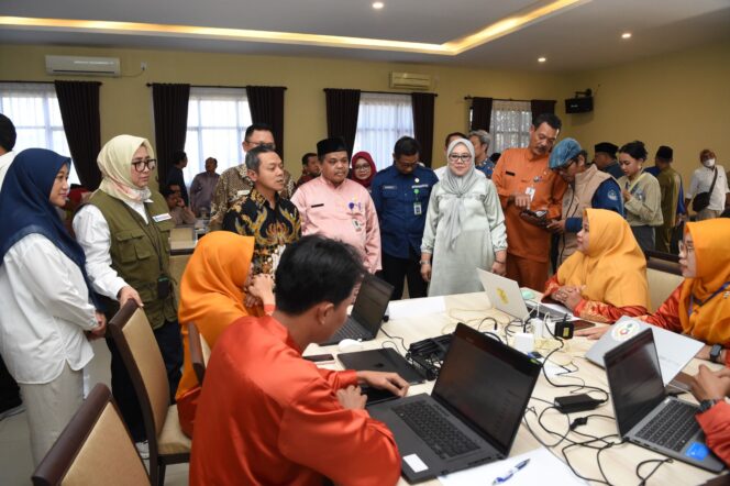 
					Pemerintah Jemput Bola Pantau SPMB di Daerah 3T, Kepri Jadi Contoh Nasional