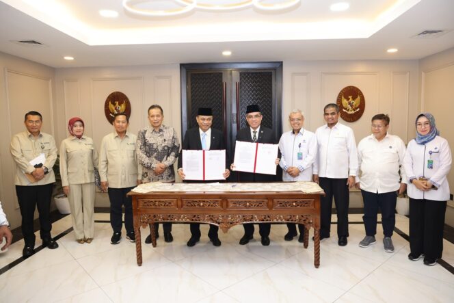 
					Kemnaker-Kemenkop Sinergi Bangun 80 Ribu Koperasi Desa dan 2 Juta Lapangan Kerja
