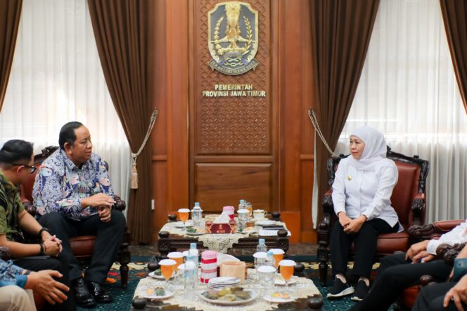 
					Gubernur Khofifah Kordinasi Dengan Pertamina  Pastikan Distribusi dan Stok BBM di Jember  Aman