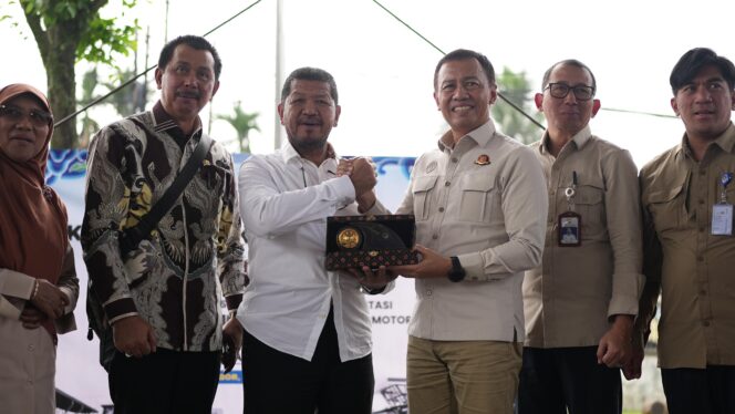 
					Kemenhub Perkuat Fungsi Jembatan Timbang untuk Wujudkan Zero ODOL