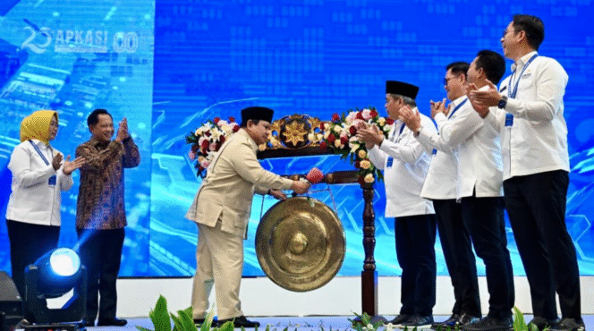 
					Produk Lokal Jadi Sorotan di APKASI Otonomi Expo 2025, Presiden Prabowo Beri Apresiasi