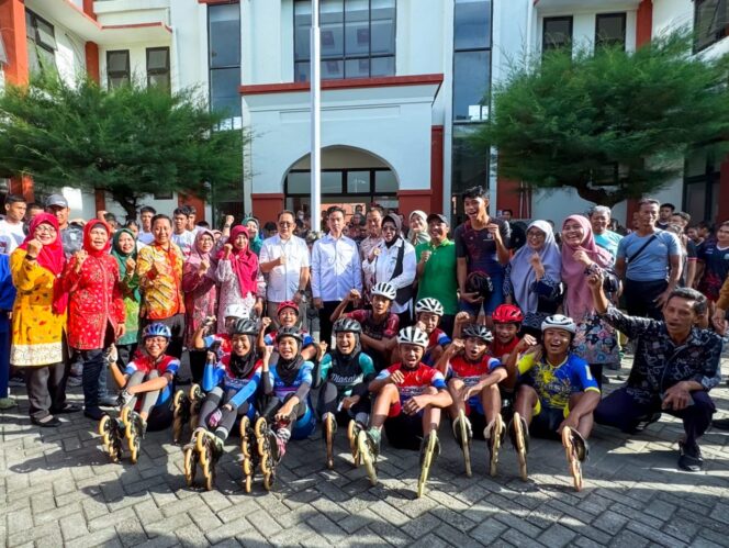 
Di Hadapan Wapres RI, Pj. Gubernur Jatim Kenalkan Sarpras dan Fasilitas SMANOR