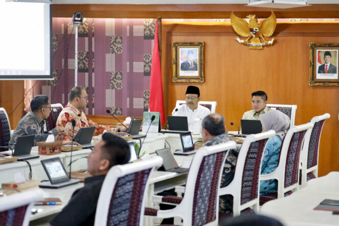 
Mensos Gus Ipul Ungkap Sekolah Rakyat Tahap Pertama Siap Dilaksanakan di 45 Titik