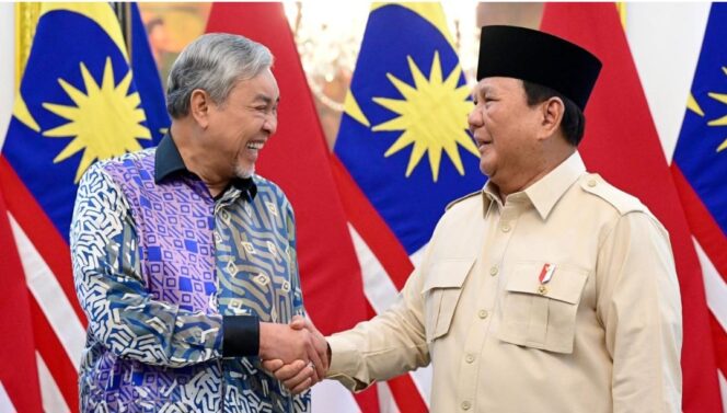 
					Pertemuan Hangat Presiden Prabowo dan Wakil PM Malaysia: Kawan Lama dari Masa Muda