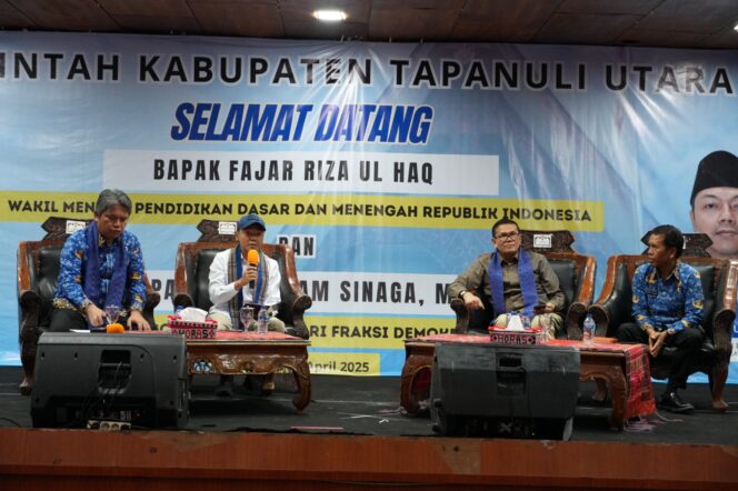 
					Kemendikdasmen Fokus Tingkatkan Kompetensi Guru untuk Kurangi Kesenjangan Pendidikan