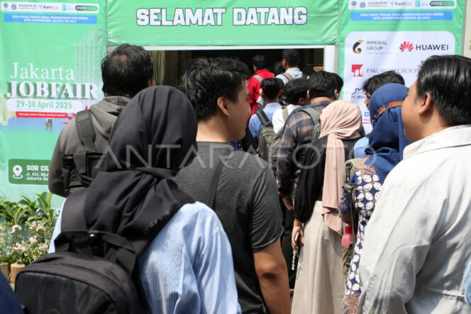 
Pengamat: Penurunan Angka Pengangguran Jadi Kabar Positif