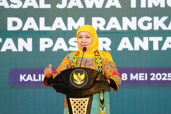 
Jatim Dikukuhkan 100% Bebas Perilaku Buang Air Besar Sembarangan, Gubernur Khofifah Optimis Jadi Pelopor Transformasi Sanitasi Nasional