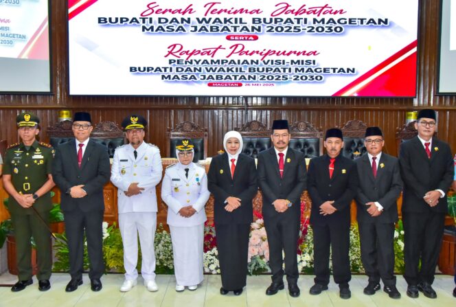 
Hadiri Sertijab Bupati-Wabup Magetan, Gubernur Khofifah Pesankan Keselarasan RPJMN, RPJMD Provinsi dengan RPJMD Kabupaten