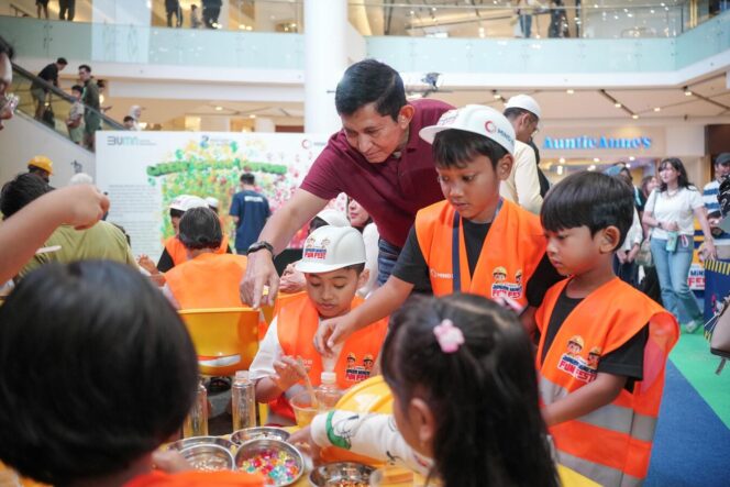 
					MIND ID Persiapkan Generasi Emas 2045 dengan Pendidikan Berkualitas