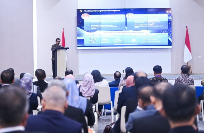 
Kemkomdigi Dorong Penguatan Kepemimpinan Digital LPP RRI