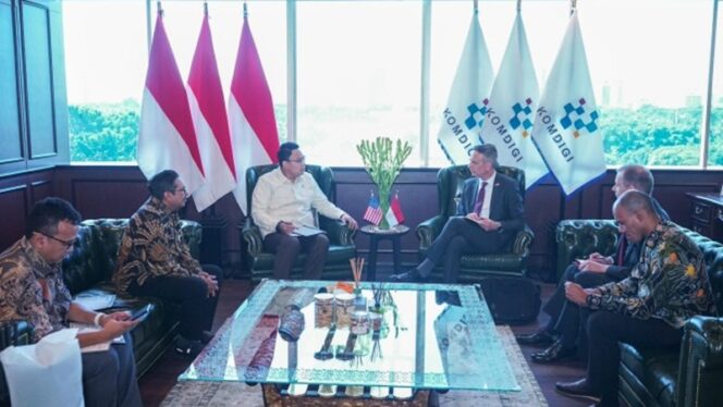 
Indonesia – AS Perkuat Kerja Sama Pengembangan Konektivitas hingga Pusat Data Strategis