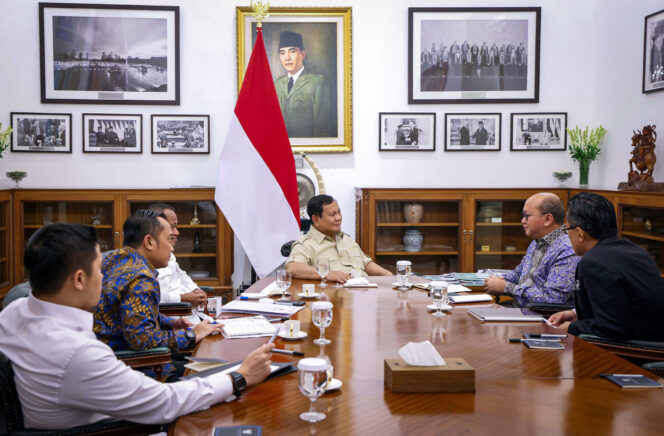 
Presiden Prabowo Fokus Tingkatkan Lifting Migas dan Percepat Hilirisasi Industri