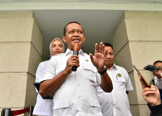 
Menteri ESDM akan Tinjau Langsung Tambang Nikel di Raja Ampat