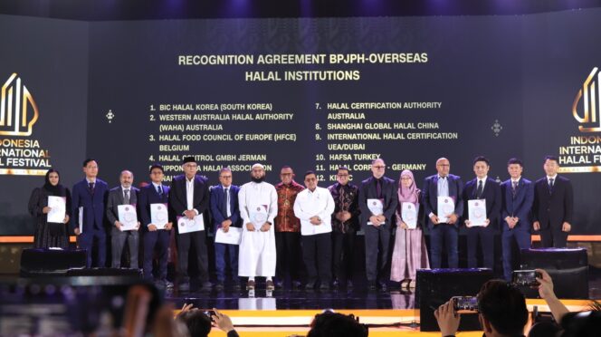 
Hari Pertama IIHF Hasilkan Kerja Sama Jaminan Produk Halal dengan 26 Negara