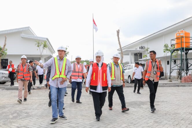 
Peringati Hari Pasar Modal Indonesia  Gubernur Khofifah Ajak Masyarakat Cerdas Berinvestasi di Era Digital