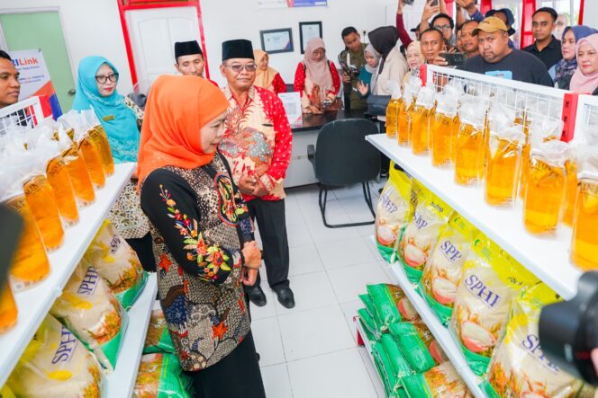 
					Jelang Peluncuran Serentak oleh Presiden, Gubernur Khofifah Pastikan KDMP Kupang Jabon Siap Beroperasi Jadi Mitra UMKM