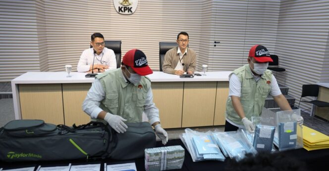 
KPK Tetapkan Lima Tersangka Korupsi Proyek EDC BRI Senilai Rp2,1 Triliun