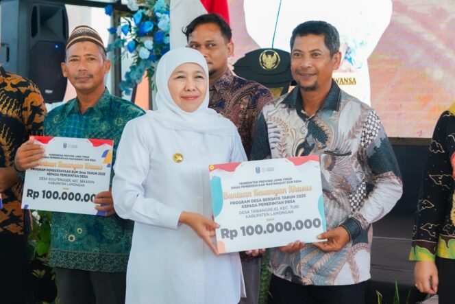 
Sapa Bansos Titik ke-16 di Lamongan, Program Icon Gubernur Khofifah untuk Dongkrak Ekonomi Masyarakat Jawa Timur