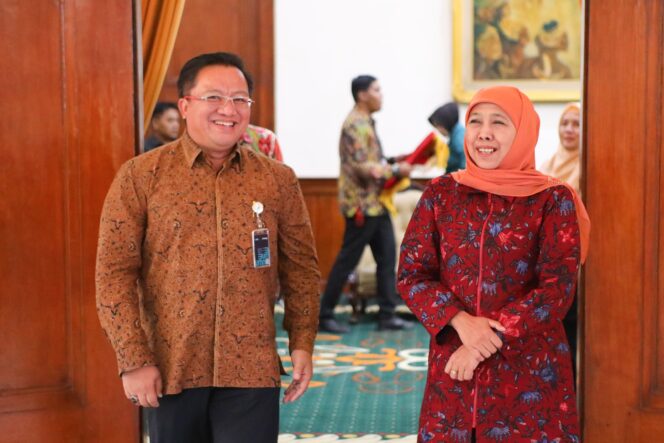 
					Bangun Ekonomi Desa, Gubernur Khofifah Ajak Bulog Sinergi Salurkan Bahan Pokok Lewat Koperasi Merah Putih