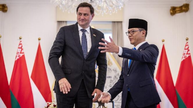 
RI Berharap Bantuan Kemanusiaan ke Jalur Gaza Bisa Dikirim lewat Darat