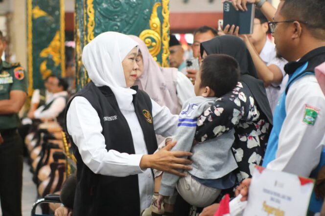 
					SE Gubernur Jatim Tegaskan Peran RT/RW dan Forkopimda Cegah Gangguan Keamanan