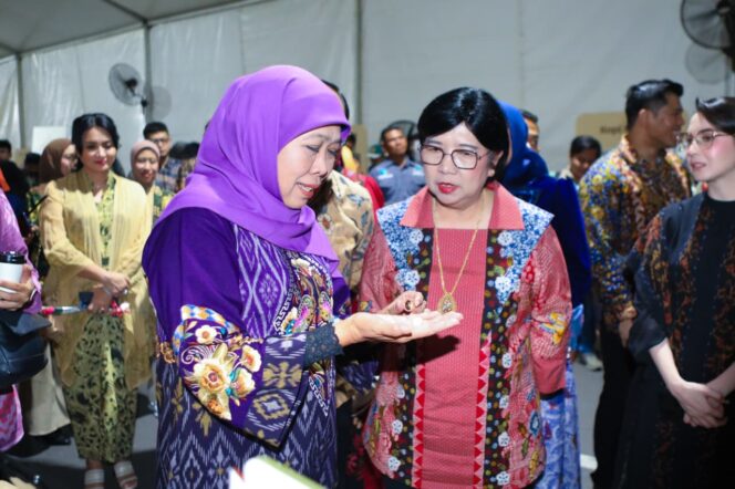 
Tutup Gelaran Java Coffee and Flavors Fest 2025, Gubernur Khofifah Optimistis Kopi dan Kakao Jatim  Makin Besar Tembus Pasar Global
