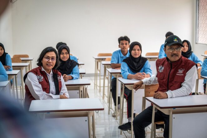 
Anggaran Sekolah Rakyat Rp7 Triliun Tersebar di Berbagai Kementerian