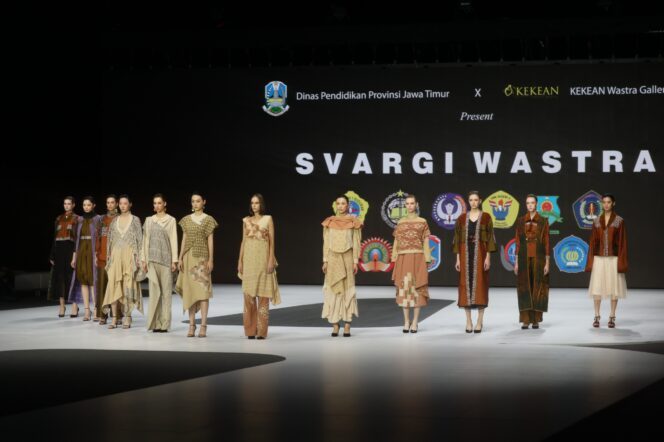 
					Gubernur Khofifah Puji Prestasi Murid SMK Tampil di Centrestage Hong Kong, Targetkan Galeri Fashion SMK Jatim Tembus Pasar Global