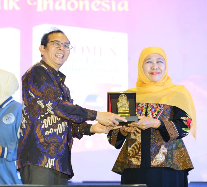 
					Gubernur Khofifah Nilai Polwan Berperan Penting Tangani Kekerasan Berbasis Gender