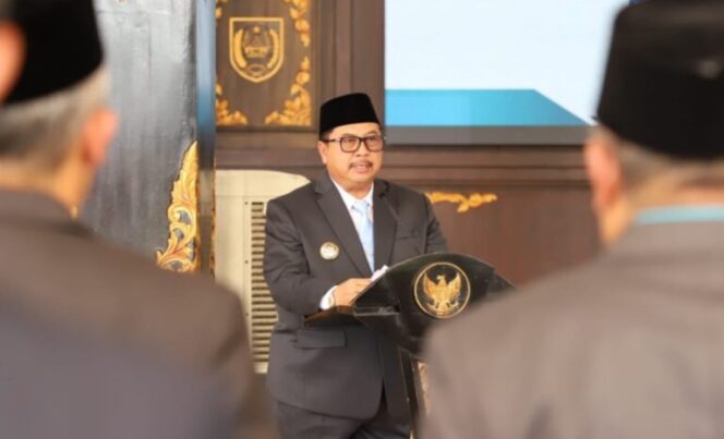 
					Mutasi Tiga Gelombang Perkuat Seleksi Pejabat, Bupati Jombang Warsubi: Sesuai Aspirasi Masyarakat