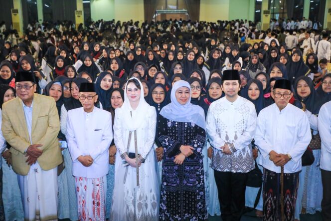 
					Doa dan Khataman Al-Qur’an 80 Kali, Gubernur Khofifah Ajak Masyarakat Jatim Teladani Nilai Qur’ani untuk Masa Depan