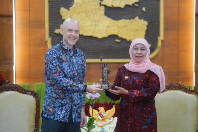 
					Gubernur Khofifah Ungkap Kerja Sama ITS dan Arizona State University dalam Bidang Desain Aplikasi dan IT