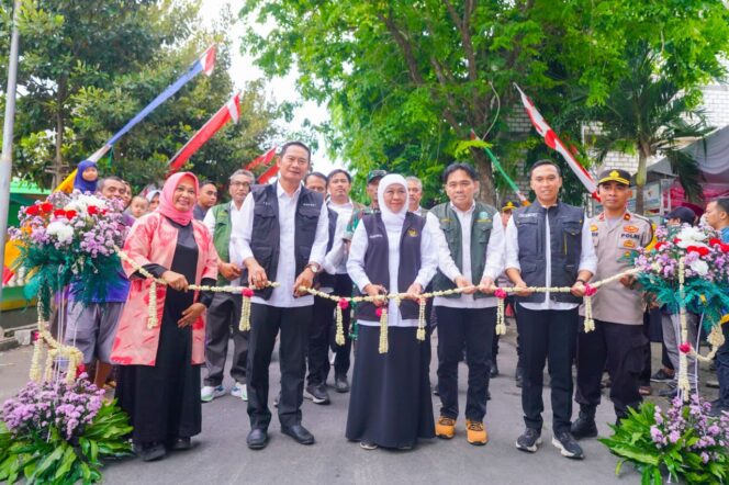 
Gubernur Khofifah Tekankan Pentingnya Perawatan Jalan Baru Demi Keberlanjutan Manfaat bagi Masyarakat Lamongan
