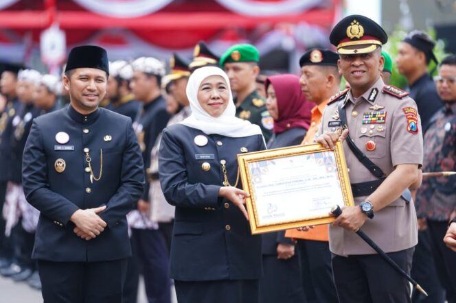 
					Gubernur Khofifah Banggakan Capaian Ekonomi Jatim, Tertinggi di Pulau Jawa dan Jadi Lokomotif Pembangunan Nasional