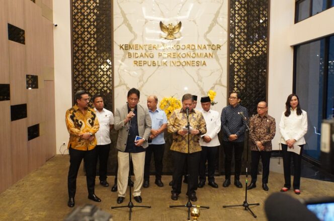 
Satu Tahun Prabowo-Gibran: Indonesia Siapkan 500 Ribu Tenaga Kerja Terampil untuk Pasar Global