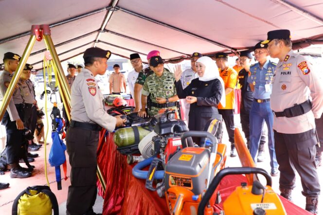 
Gubernur Khofifah Minta Penguatan Deteksi Dini dan Respons Cepat Hadapi Ancaman Hidrometeorologi di Jatim