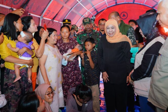 
					Gubernur Khofifah Tegaskan Kehadiran Jatim di ‘Golden Time’ Penanganan Bencana Sumatera dengan Dukungan Logistik dan Relawan