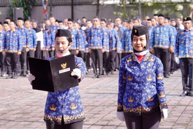 
Peringati Hari Pahlawan, Kementerian ATR/BPN Kobarkan Semangat Cahaya Perjuangan
