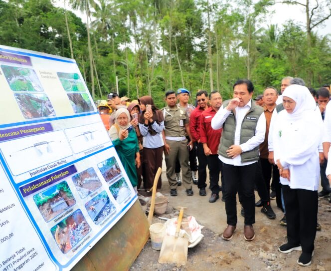 
					Gubernur Khofifah Pastikan Dua  Jembatan di Kecamatan Senduro –  Lumajang  Selesai Akhir Tahun, Pulihkan Konektivitas Bagi Masyarakat