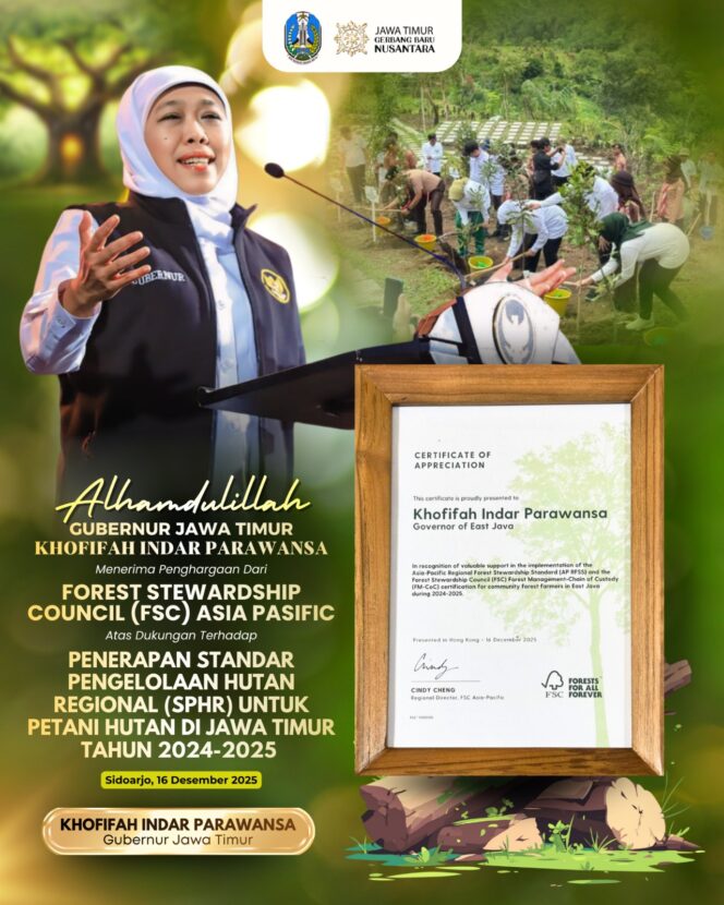 
Gubernur Khofifah Terima Penghargaan FSC Asia Pacific, NTE Hutan Rakyat Jatim Tertinggi Nasional