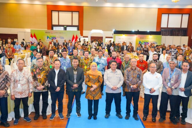 
Gubernur Khofifah Tegaskan Peran Strategis Jawa Timur sebagai Penopang Utama Swasembada Gula Nasional 2026