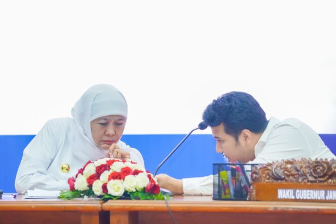 
Gubernur Khofifah di Grahadi: Swasembada Beras Tercapai, Kini 70% Tebu Nasional Siap Ditanam di Jatim untuk Swasembada Gula 2026