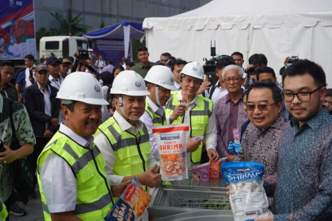 
					Indonesia Ekspor 10 Kontainer Udang Bebas Cesium 137 ke AS