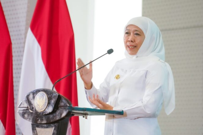 
					Gubernur Khofifah Ajak Jawa Timur Menahan Euforia Kembang Api, Pilih Doa Bersama Sambut 2026 sebagai Simbol Solidaritas Kemanusiaan dan Mitigasi Cuaca Ekstrem