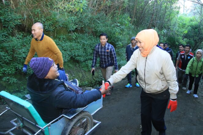 
Lonjakan Wisata Nataru 2026 Capai 19,8 Juta Pergerakan, Gubernur Khofifah Ajak Pemda Perkuat Penataan, PHRI Dorong Paket Terintegrasi dan Hilirisasi Ekonomi Lokal